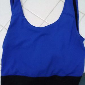 sports/compression top